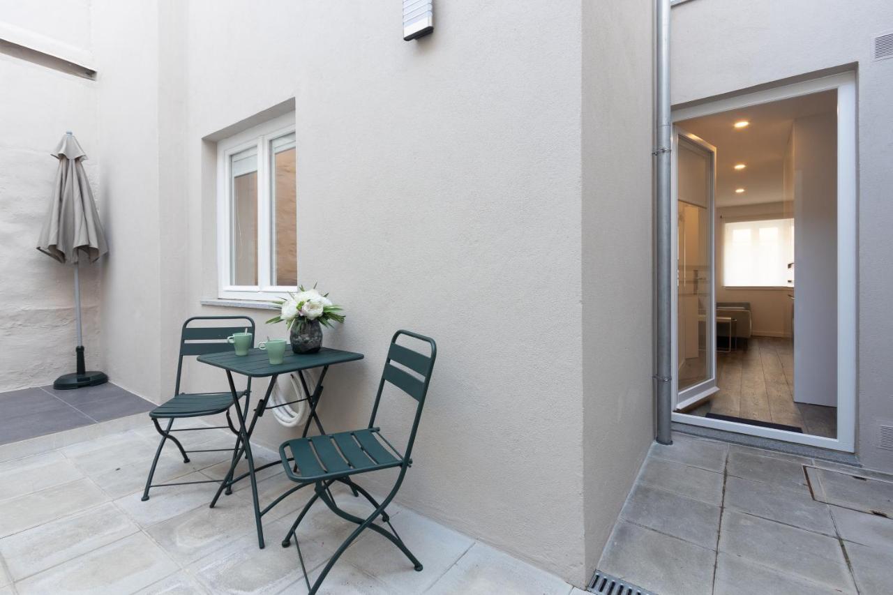Dona Emilia Guest House & Studio Apartment Building فيانا دو كاستيلو المظهر الخارجي الصورة