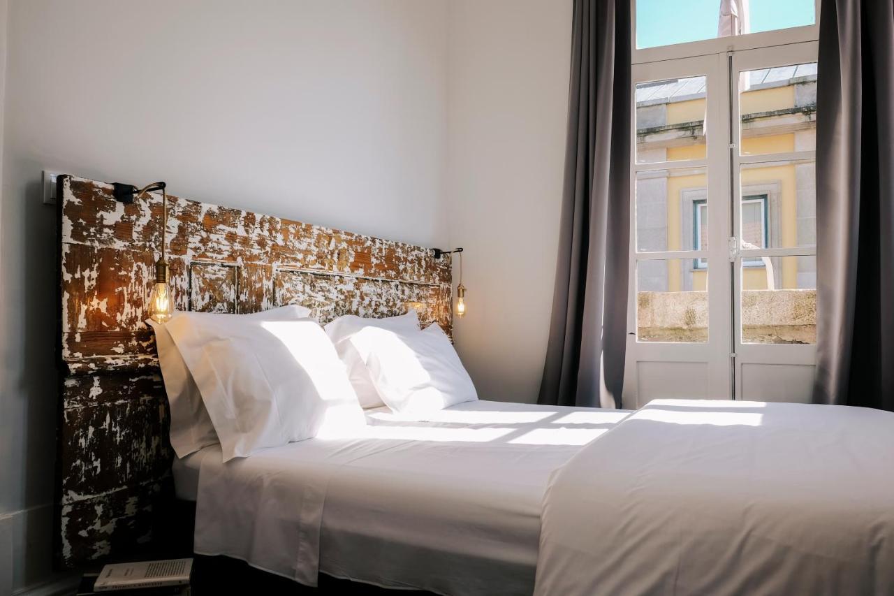 Dona Emilia Guest House & Studio Apartment Building فيانا دو كاستيلو المظهر الخارجي الصورة